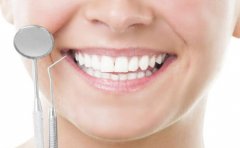 牙齿黄了怎么变白最简单的方法有哪些？