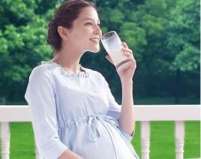 孕妇奶粉与鲜牛奶哪个补钙更好？