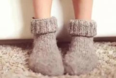 女性手脚冰凉的原因，告别手脚冰凉的方法