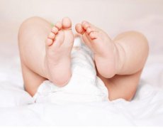 婴儿补钙千万不要选择碳酸钙有原因，长期服用危害可不小